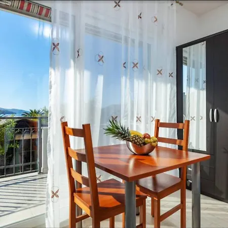 Apartamento Affabilis Vip House *